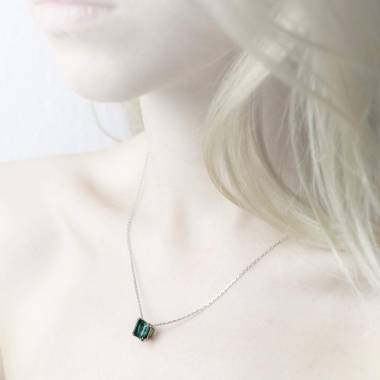 Emerald Pendant Gold Griffes d'amour