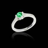 Emerald engagement ring diamond paving white gold Mont Olympus