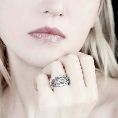 Diamond Engagement Ring White Gold  Délassée