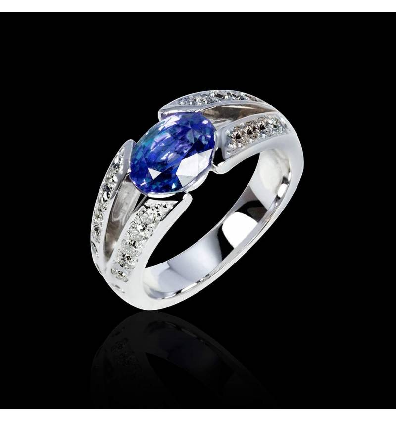 Blue Sapphire Engagement Ring Diamond Paving White Gold Isabelle  