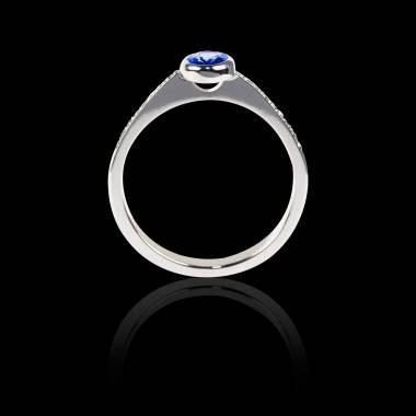Blue Sapphire Engagement Ring Diamond Paving White Gold Ovale Moon