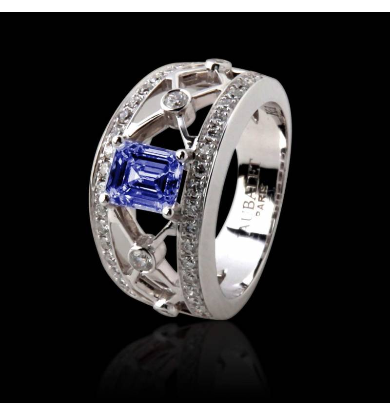 Blue Sapphire Engagement Ring White Gold Regina Suprema