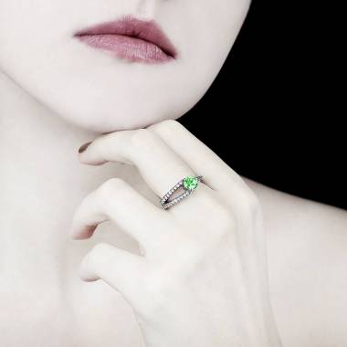 Emerald Engagement Ring White Gold Round Plena Luna