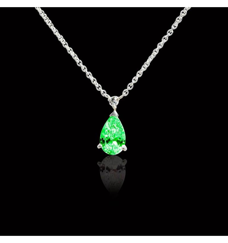 Goutte d'amour Emerald Pendant