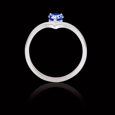Flavie solo Blue Sapphire Ring