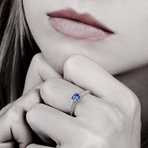 Blue Sapphire Engagement Ring Diamond Paving White Gold Elodie 