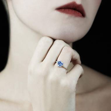 Anya Blue Sapphire Ring