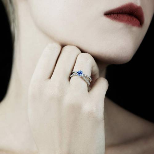 Amandine Blue Sapphire Ring