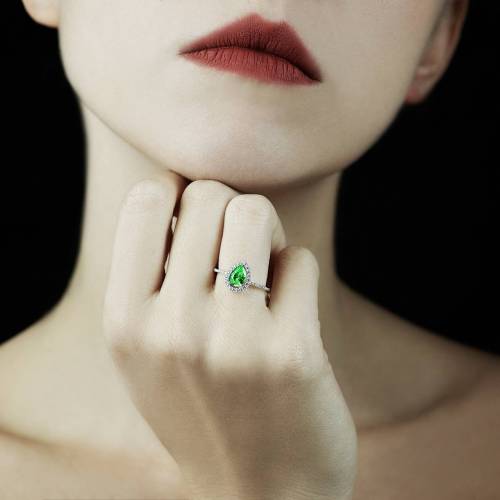 Sandra Pear Emerald Ring