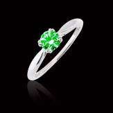 Laureen solo Emerald Ring