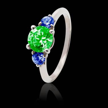 Emerald Engagement Ring White Gold Nayla 