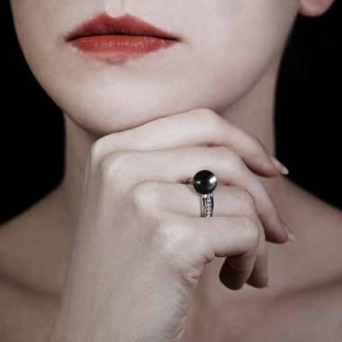 Bague perle noir melina