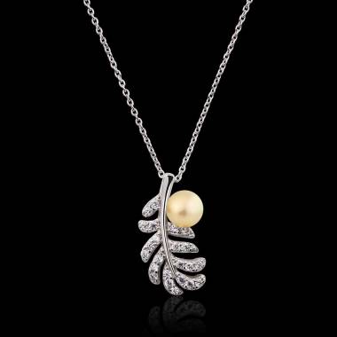 Plume Gold Pearl Pendant