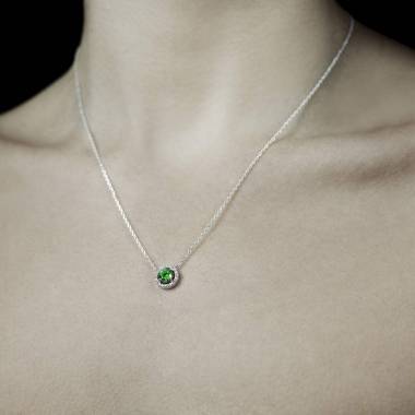 Pendentif Tsavorite Soleil...