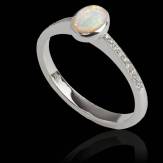 Bague opale blanche Moon