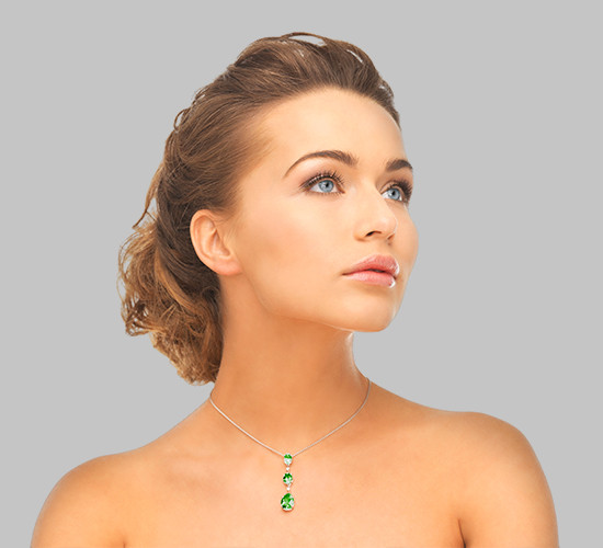 Women's Emerald Necklaces & Pendants