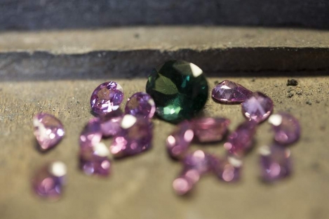 Guide to Gemstones - Meaning of Precious Stones  